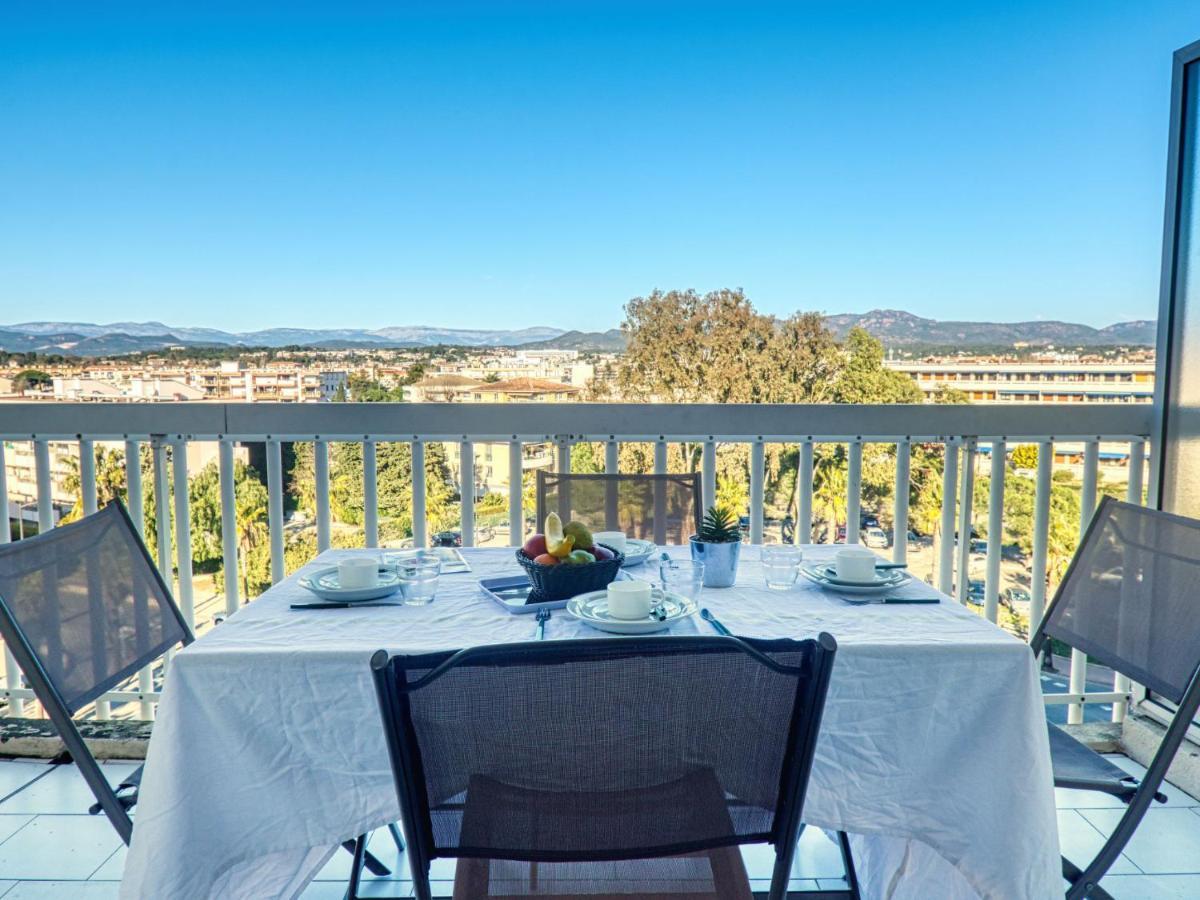 Apartment Port D'Attache-3 By Interhome Frejus Bagian luar foto